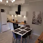Apartment 3 Pokojowy Polonia Na Wylacznosc *